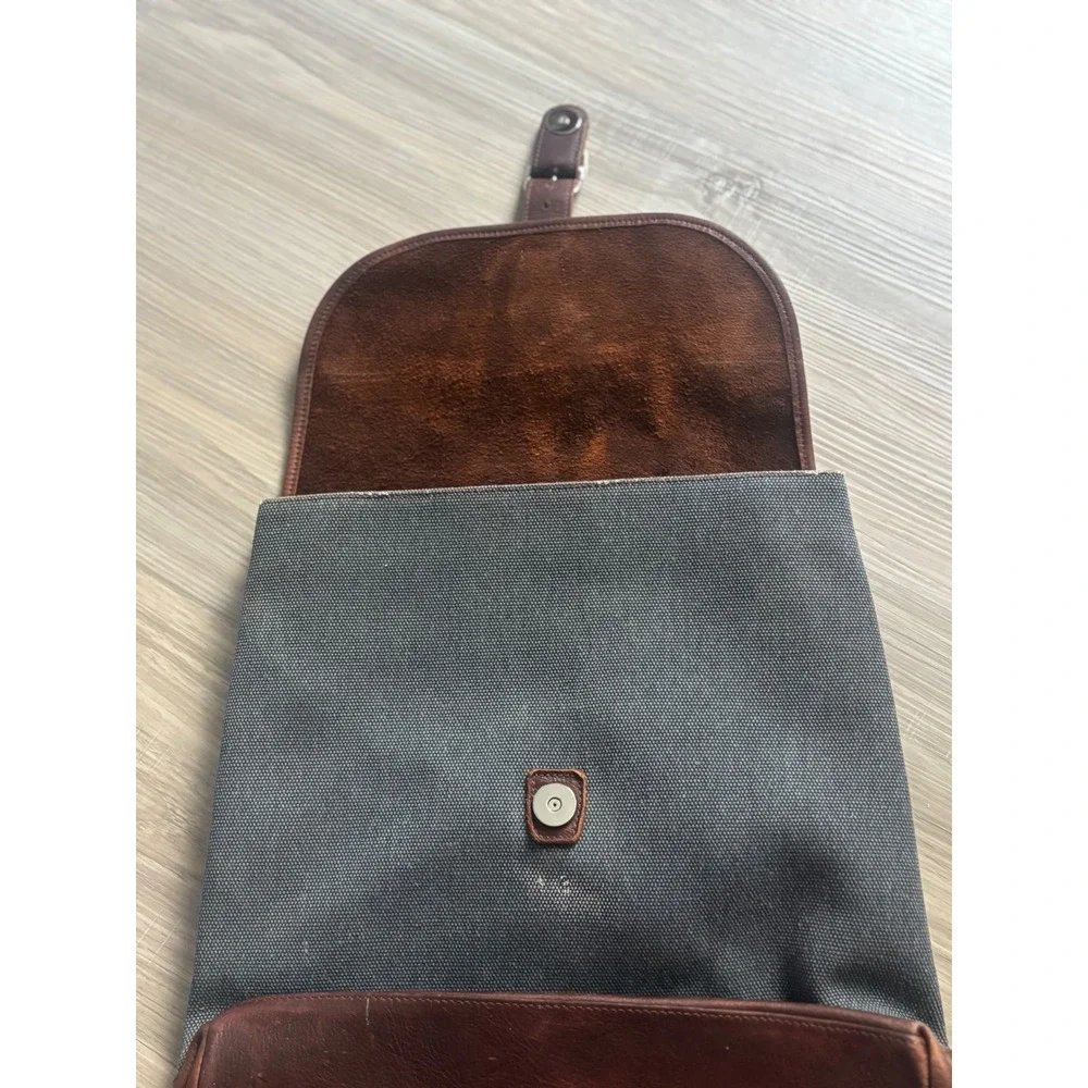 SAS‎ Portrait Collection Backpack Grey Canvas Brown Leather Flap Buckle Mens Bag
